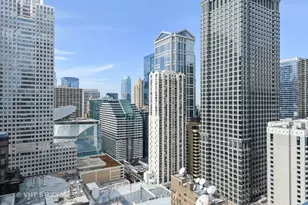8 E Randolph St, Chicago, IL 60601 - Photo 3