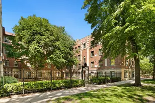 1810 W Chase Ave, Chicago, IL 60626 - Photo 1