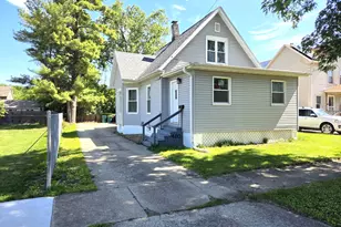 410 Broadway St, Marseilles, IL 61341 - Photo 1