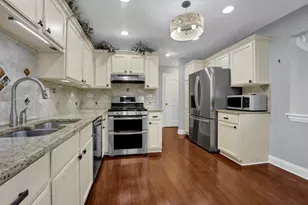 347 W Prairie Cir, Itasca, IL 60143 - Photo 3