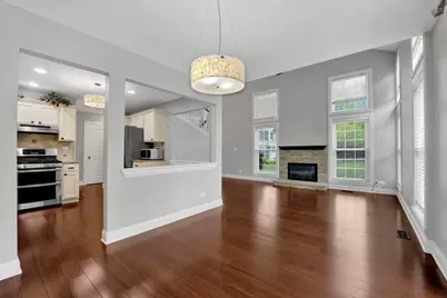 347 W Prairie Circle, Itasca, IL 60143 - Photo 9