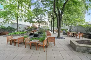 3600 N Lake Shore Dr, Chicago, IL 60613 - Photo 17