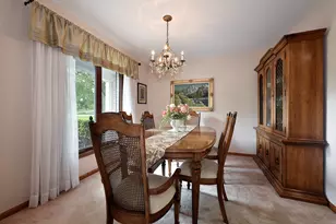 1812 Prestwick Dr, Inverness, IL 60067 - Photo 9