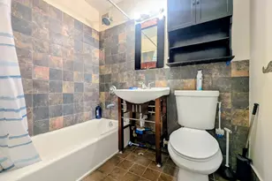2610 W Balmoral Ave, Chicago, IL 60625 - Photo 9