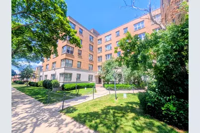 2610 W Balmoral Avenue #306, Chicago, IL 60625 - Photo 1