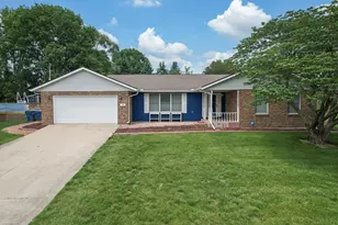 109 Selma St, Utica, IL 61373 - Photo 1