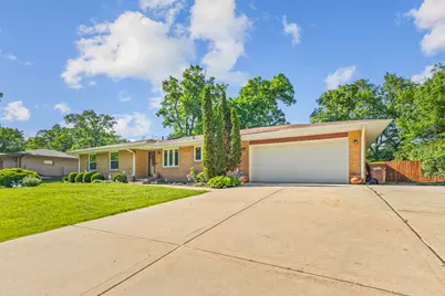 7632 Larwinn Drive, Rockford, IL 61107 - Photo 5