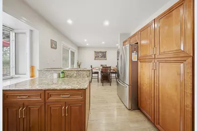 824 Oakton Avenue, Romeoville, IL 60446 - Photo 7