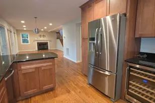 2120 Beach Dr, Fox River Grove, IL 60021 - Photo 5