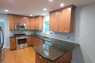 2120 Beach Dr, Fox River Grove, IL 60021 - Photo 7