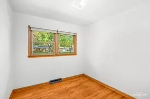 1732 Roanoak Ave, Aurora, IL 60506 - Photo 9