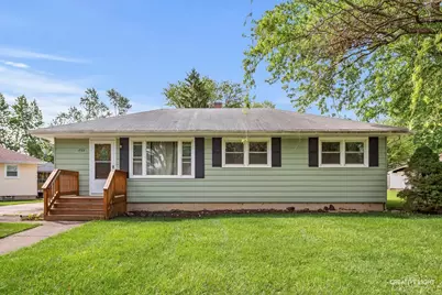1732 Roanoak Avenue, Aurora, IL 60506 - Photo 1