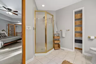 1370 Dunns Ct, Fox Lake, IL 60020 - Photo 21