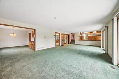 6037 Dunham Road, Downers Grove, IL 60516 - Photo 15