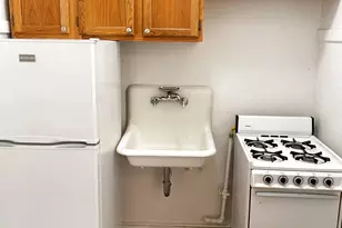2536 N Sawyer Ave, Chicago, IL 60647 - Photo 3