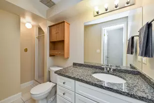 1706 E Liberty Dr, Wheaton, IL 60187 - Photo 15