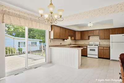 2208 Algonquin Road, Fox River Grove, IL 60021 - Photo 13
