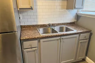 8020 S Maryland St, Chicago, IL 60619 - Photo 5
