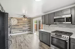 1150 Pheasant Dr, Bradley, IL 60915 - Photo 5