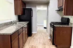 534 Circle Dr, University Park, IL 60484 - Photo 11