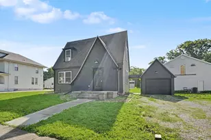 310 N Melvin St, Gibson City, IL 60936 - Photo 3