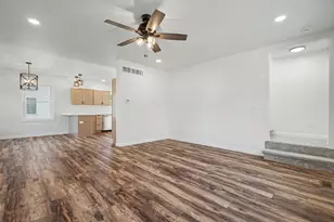 310 N Melvin St, Gibson City, IL 60936 - Photo 7