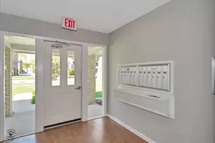 9621 S Karlov Ave, Oak Lawn, IL 60453 - Photo 25