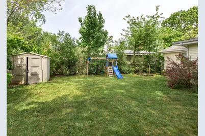 382 Keith Avenue, Crystal Lake, IL 60014 - Photo 37