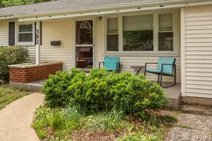 382 Keith Ave, Crystal Lake, IL 60014 - Photo 3