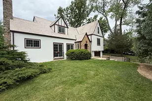 423 Winsor Dr, Antioch, IL 60002 - Photo 7