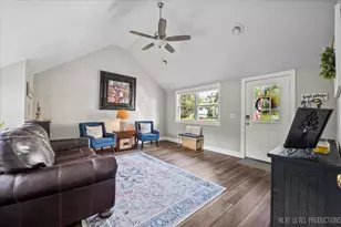 706 S Batavia Ave, Geneva, IL 60134 - Photo 13