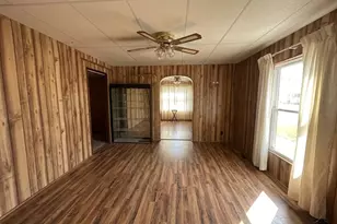 613 South St, Danville, IL 61832 - Photo 5