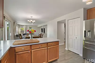 1334 Promontory Drive, Pingree Grove, IL 60140 - Photo 7