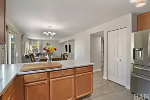 1334 Promontory Dr, Pingree Grove, IL 60140 - Photo 7
