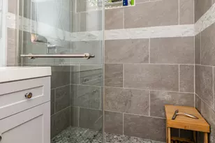 4653 N Kennicott Ave, Chicago, IL 60630 - Photo 35