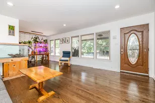 4653 N Kennicott Ave, Chicago, IL 60630 - Photo 5
