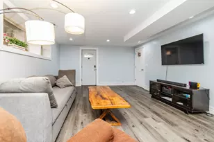 4653 N Kennicott Ave, Chicago, IL 60630 - Photo 25