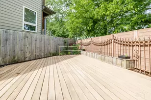 4653 N Kennicott Ave, Chicago, IL 60630 - Photo 39