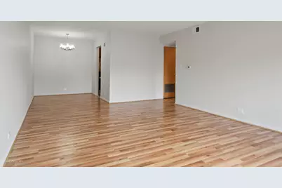 9820 S Pulaski Road #203, Oak Lawn, IL 60453 - Photo 11