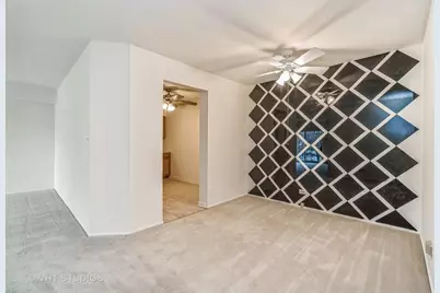 1450 Sandpebble Drive #227, Wheeling, IL 60090 - Photo 5
