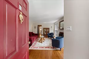 2509 Thayer St, Evanston, IL 60201 - Photo 5