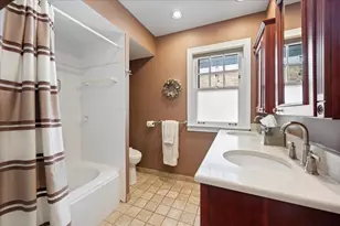 2509 Thayer St, Evanston, IL 60201 - Photo 19