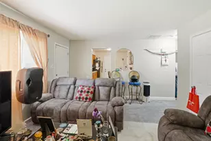 808 Mackinaw Ave, Calumet City, IL 60409 - Photo 5