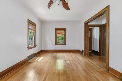 2110 15th Street A Street, Moline, IL 61265 - Photo 7
