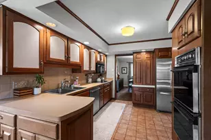 125 N Gibbons Ave, Arlington Heights, IL 60004 - Photo 11