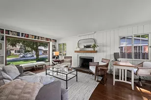 125 N Gibbons Ave, Arlington Heights, IL 60004 - Photo 5
