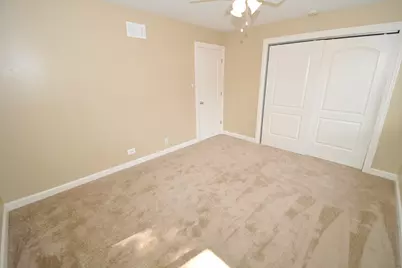 32 N Main Street #1S, Glen Ellyn, IL 60137 - Photo 11