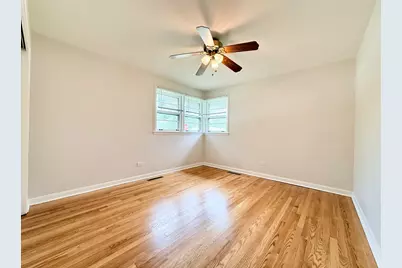 7303 N Kedvale Avenue, Lincolnwood, IL 60712 - Photo 17