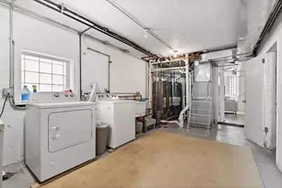 2735 N Ridgeway Avenue, Chicago, IL 60647 - Photo 31