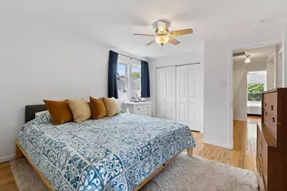 2735 N Ridgeway Avenue, Chicago, IL 60647 - Photo 15